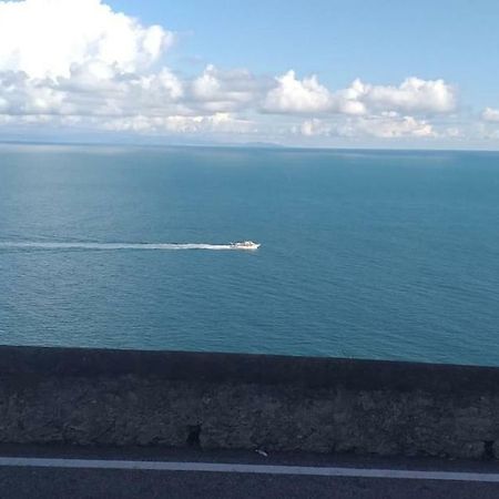 La Casetta Amalfi Luaran gambar